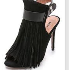 Matiko
Women's Black Lainey Open Toe Booties